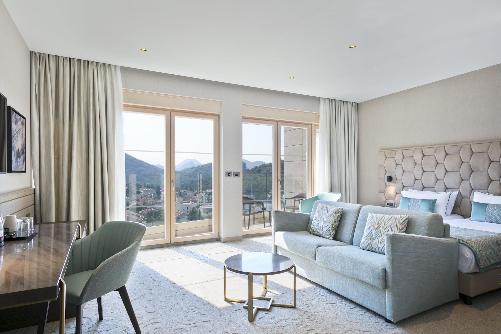 Hotel Ami Budva Petrovac ภายนอก รูปภาพ