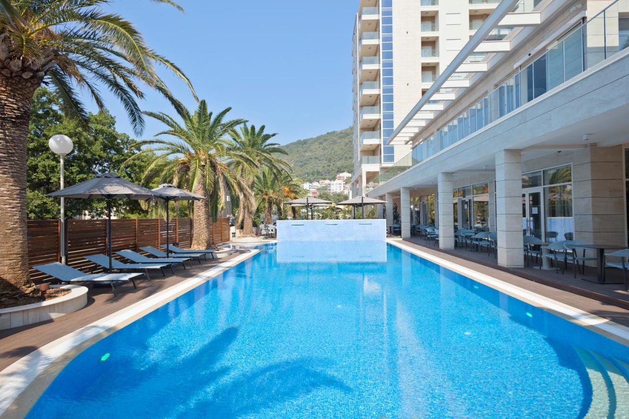 Hotel Ami Budva Petrovac ภายนอก รูปภาพ